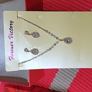 Forever Victory Gold and Silver Jewelry Set NIB Pierced Earrings And Necklace.